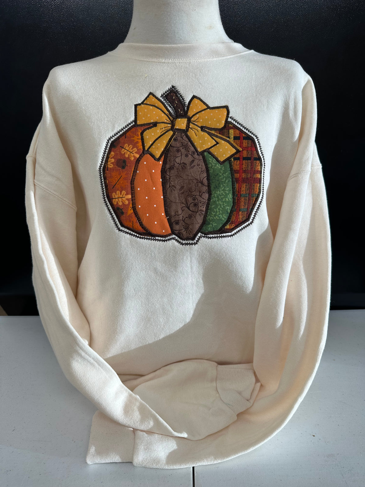 Cream Pumpkin Crew Sweatshirt S-4X