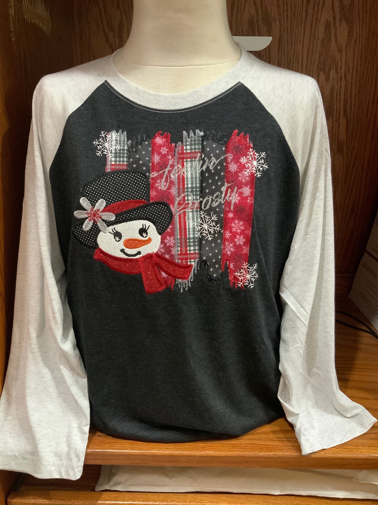 3/4 White/Black Snow Feather T-Shirt S-3X