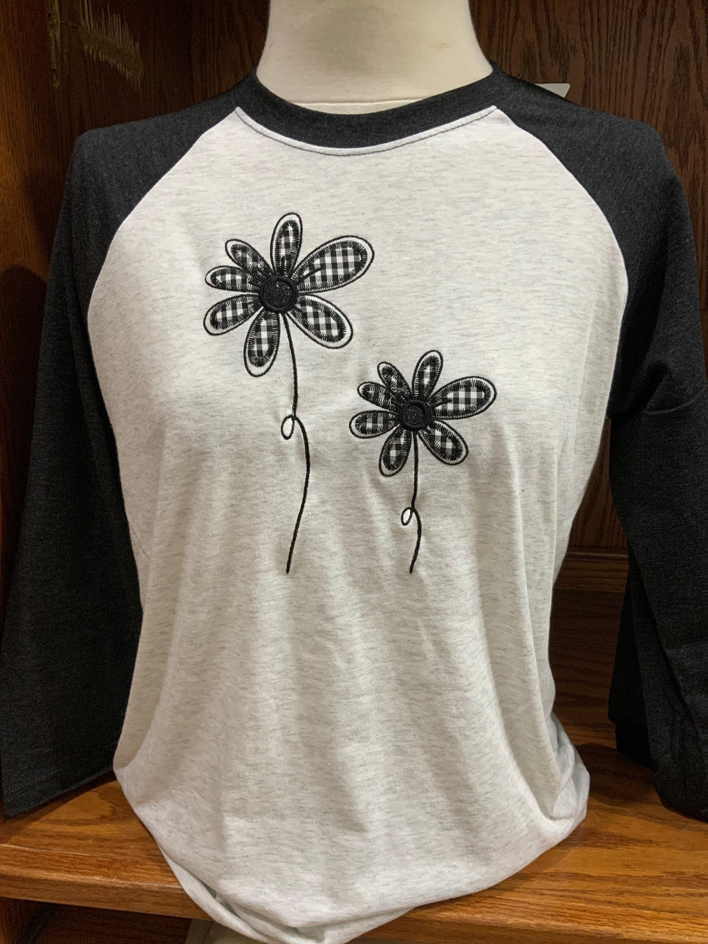 3/4 Black/White Flower T-Shirt S-3X