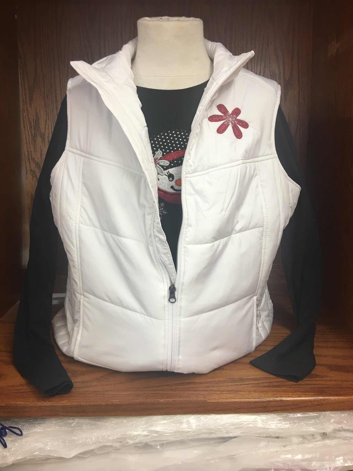 White Quilted Snowman Vest (RED) SM-4X